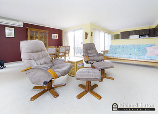 Lounge (2009-05-27)