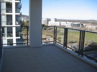 Balcony (2014-11-28)