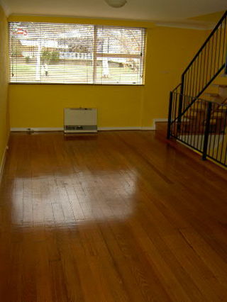 Lounge (2005-10-20)