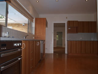 Kitchen (2011-01-04)