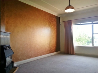 Living Room (2012-10-16)