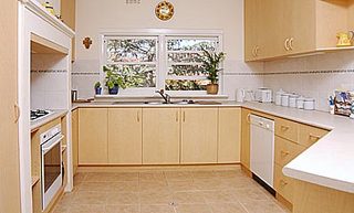 Kitchen (2004-03-02)