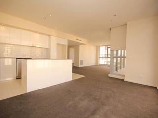 Kitchen/ living (2014-11-28)