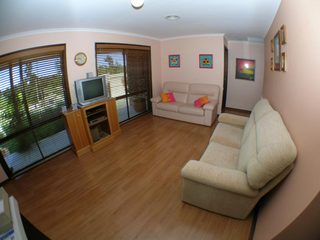Lounge (2003-11-21)