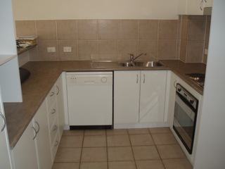 Kitchen (2010-08-18)