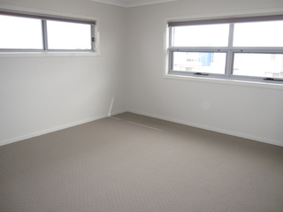 Standard Photo (2012-08-24)