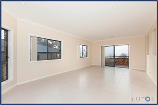 Living Room (2013-06-19)
