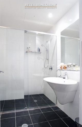 Ensuite (2007-08-08)