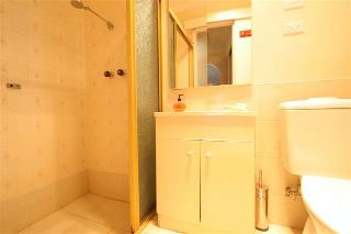 Ensuite (2010-05-21)
