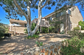Patio to House (2010-01-21)