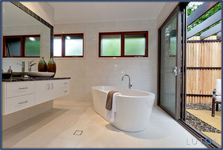 Ensuite (2012-03-28)