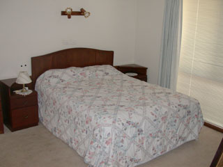 Bed 1 (2002-03-22)
