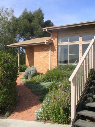 Garden (2004-04-20)