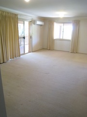 Living Room (2012-08-09)
