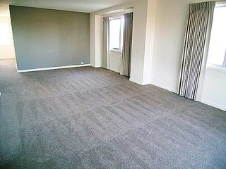 Living room (2006-06-28)