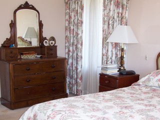 Bed 1 (2006-03-24)