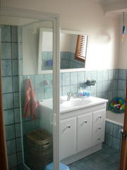 Bathroom (2010-07-19)
