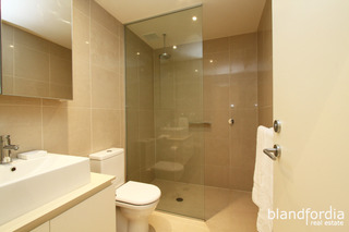 Ensuite (2012-10-18)