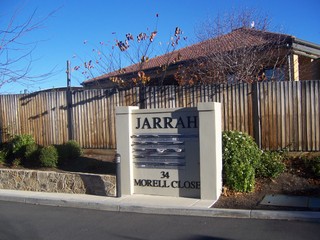 Front of Complex (2008-05-13)