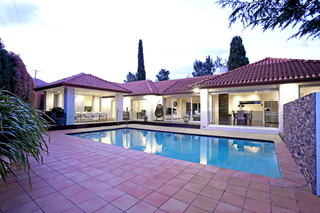 Pool Area (2016-10-14)