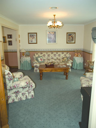 Lounge (2004-11-22)
