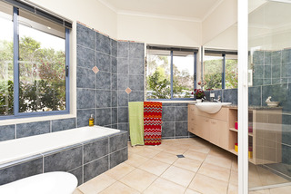Ensuite (2014-08-11)