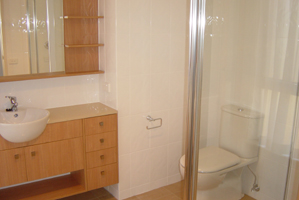Ensuite (2006-06-21)