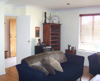 Living room (2005-10-12)