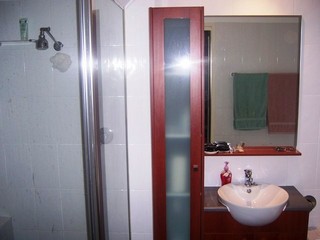 Bathroom (2013-09-12)