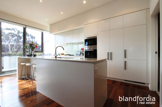 Kitchen (2014-11-11)