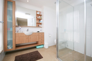 Ensuite (2008-10-16)