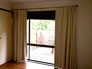 Bedroom 1 (2015-12-01)