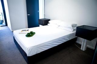 Bed 1 (2010-10-22)