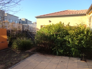 Courtyard (2013-08-02)
