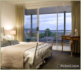 Bed 2 view (2009-12-07)