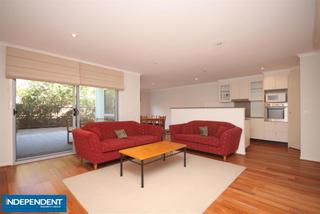 Lounge (2011-02-23)