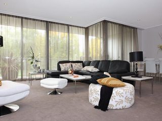 Living room (2012-12-15)