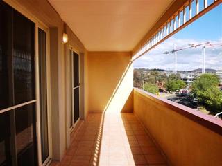 Balcony (2014-04-23)