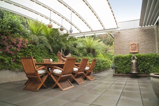 Outdoor Entertaining (2015-11-21)