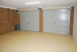 Double garage (2005-06-22)