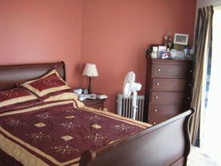 Bed 1 (2006-12-05)