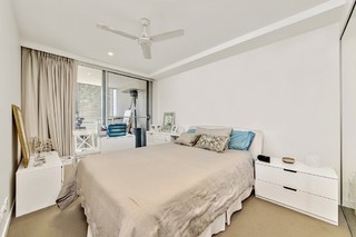 Bedroom 1 (2019-03-27)