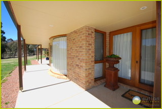 Verandah (2012-11-21)
