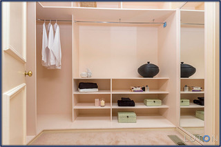 Walk-in Robe (2014-05-13)