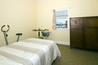 Bedroom 1 (2015-01-13)