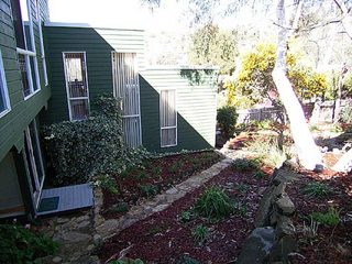 Side of house (2005-08-10)