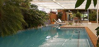 Pool (2003-11-14)