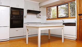 Kitchen (2003-10-08)