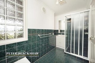 Bathroom (2012-02-06)
