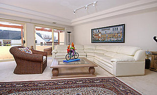 Lounge (2003-09-11)